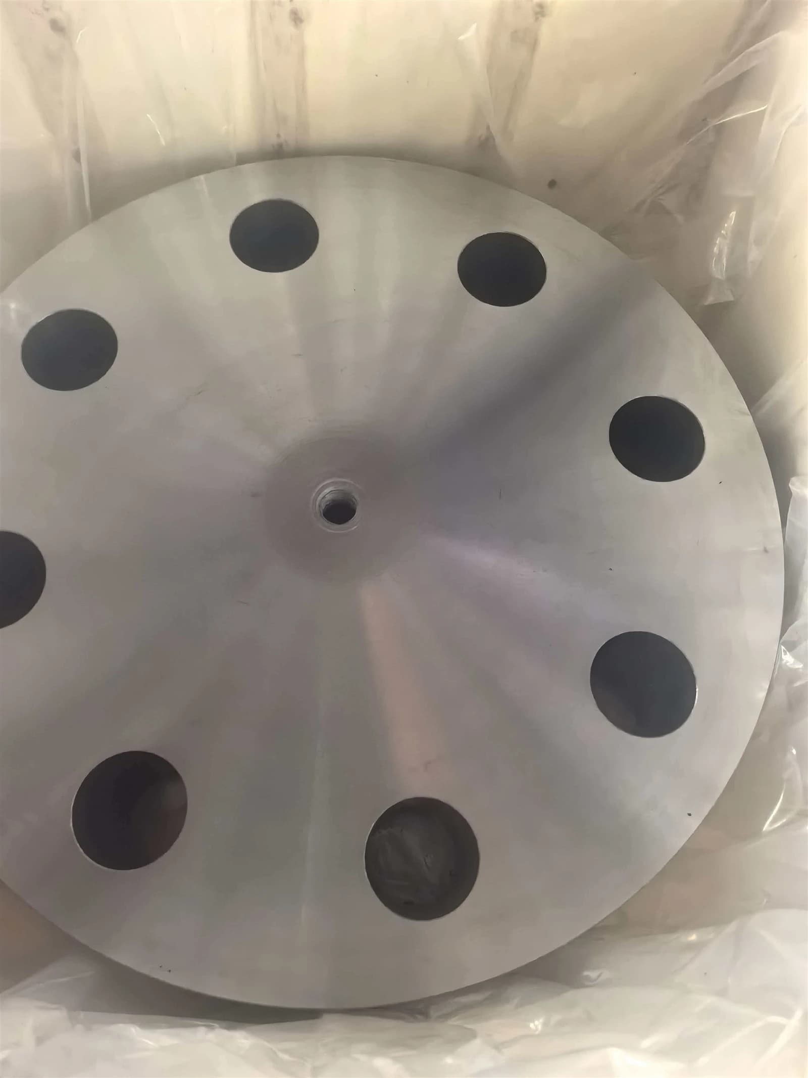 Flangia ad alta pressione ridotta RTJ da 6 pollici 2500LB A350 LF2 Series (1/2 pollice) spedita in Messico