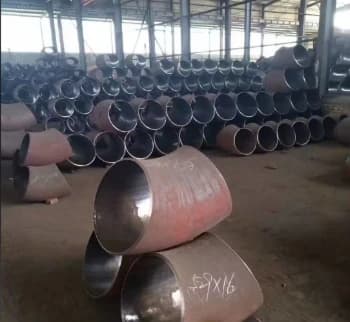 GOMITI IN ACCIAIO AL CARBONIO CON DIAMETRO DI 1020MM IN FASE DI IMBALLAGGIO E SPEDIZIONE IN VIETNAM.